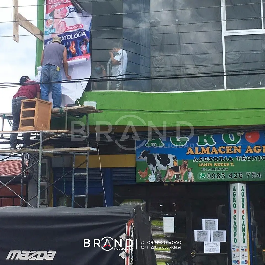Diseño, impresión e instalación de microperforados Quito